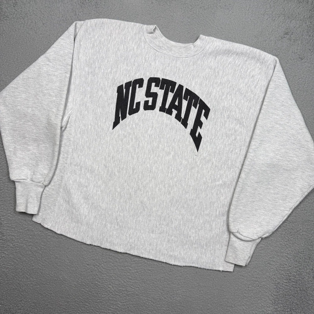 Vintage 90s North Carolina NC STATE Wolfpack Cropped Crewneck Sweatshirt